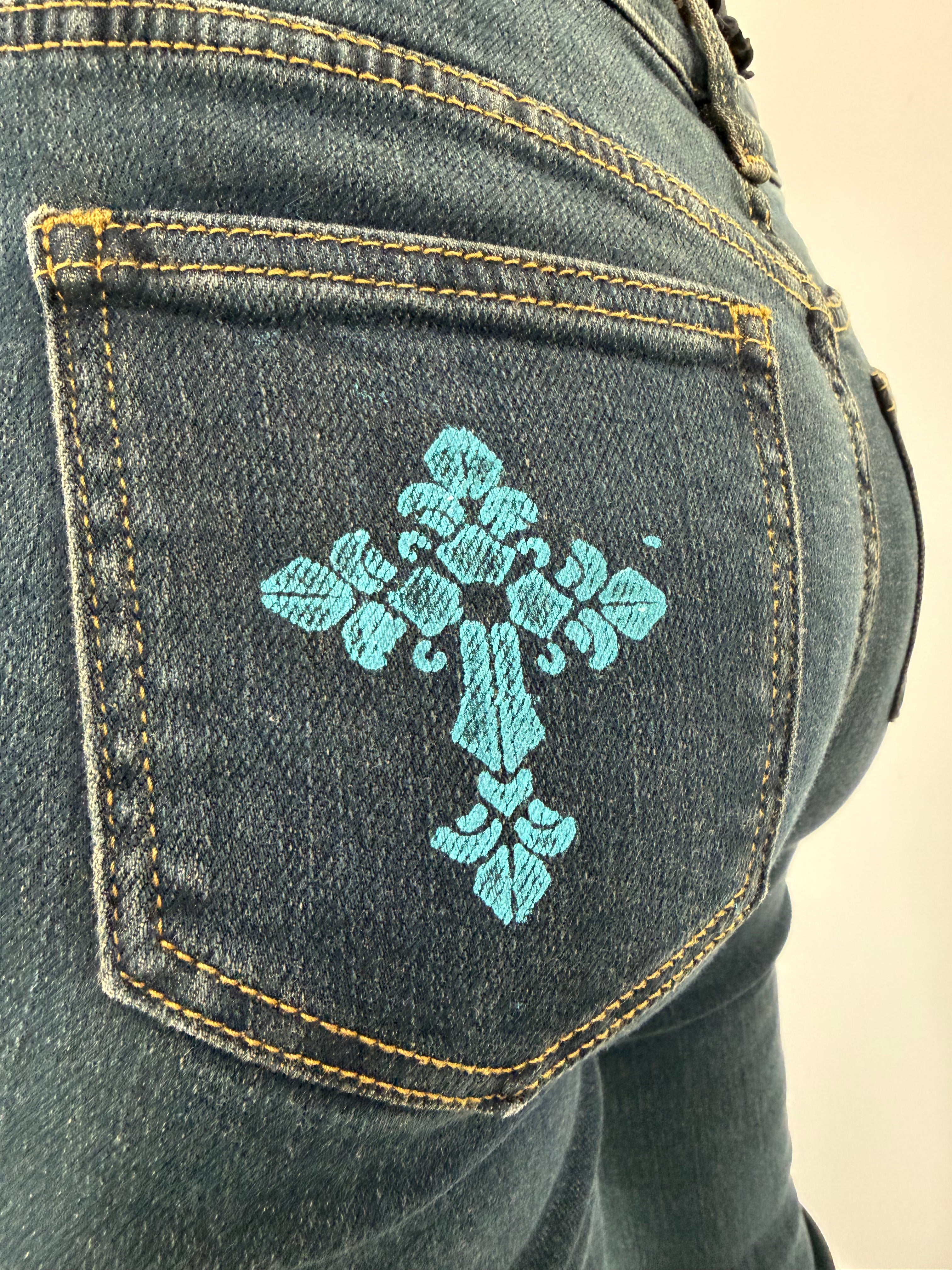 Mid Rise Slim / Straight Electric Blue for Women