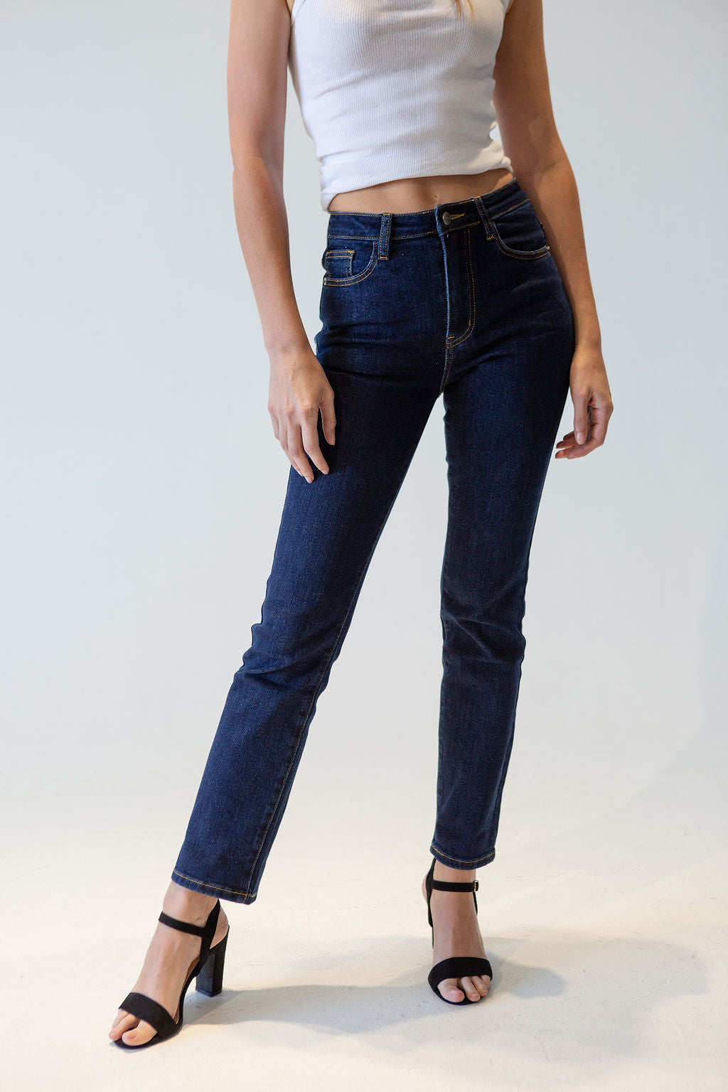 Women’s Straight/Slim Fit Stretch Jeans – Soft Cotton Comfort, Everyday & Evening Style