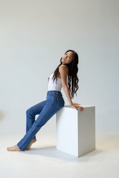 Women’s Straight/Slim Fit Stretch Jeans – Soft Cotton Comfort, Everyday & Evening Style