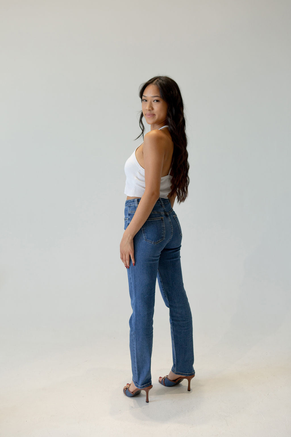 Mid-Rise Straight / Slim Jeans for Women