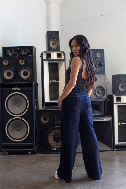 Women’s Wide Leg Stretch Jeans – Relaxed Fit, Premium Cotton Comfort, Effortless Style