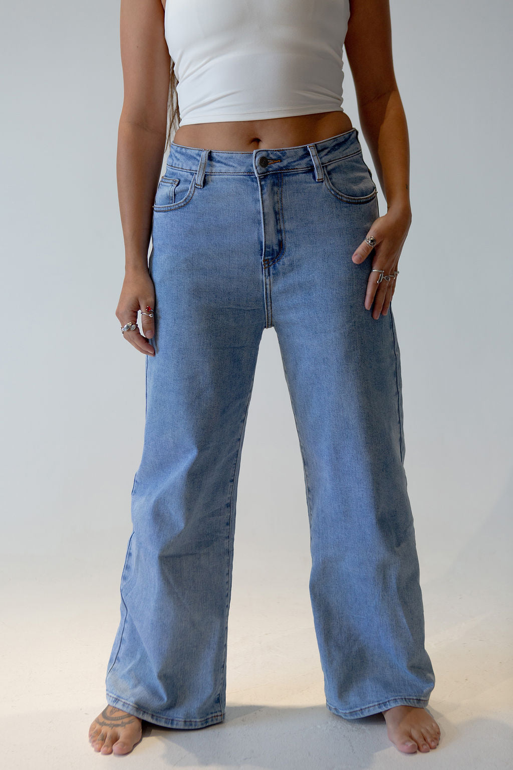 Women’s Wide Leg Stretch Jeans – Relaxed Fit, Premium Cotton Comfort, Effortless Style