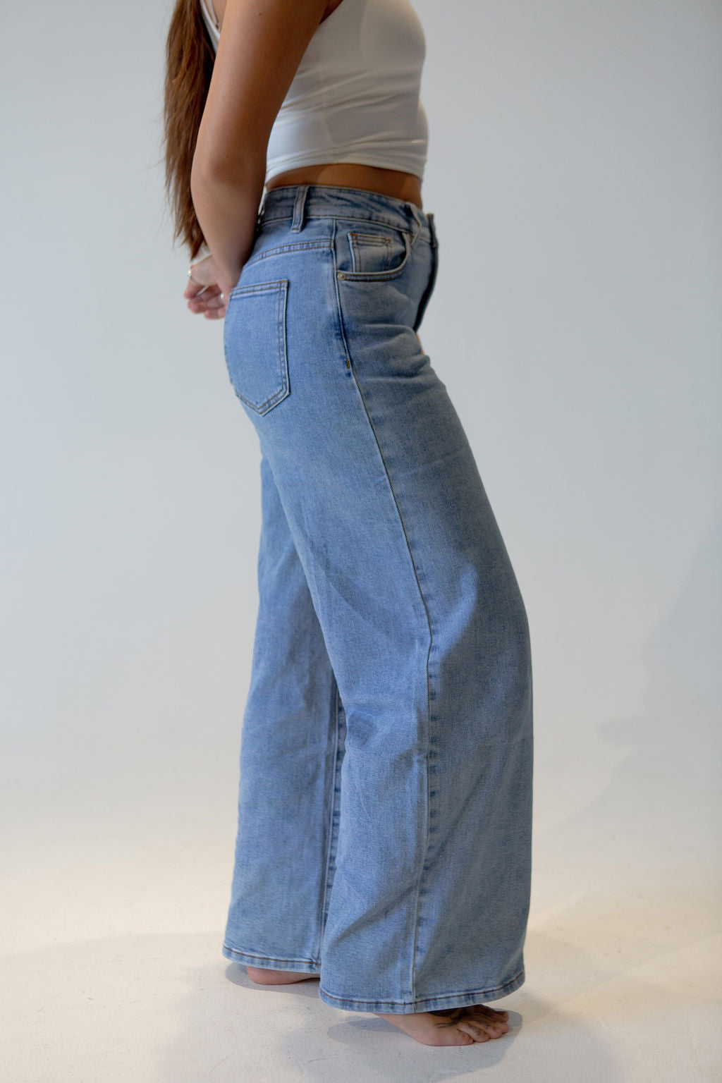 Women’s Wide Leg Stretch Jeans – Relaxed Fit, Premium Cotton Comfort, Effortless Style